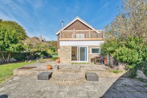 Photo 21- click for photo gallery